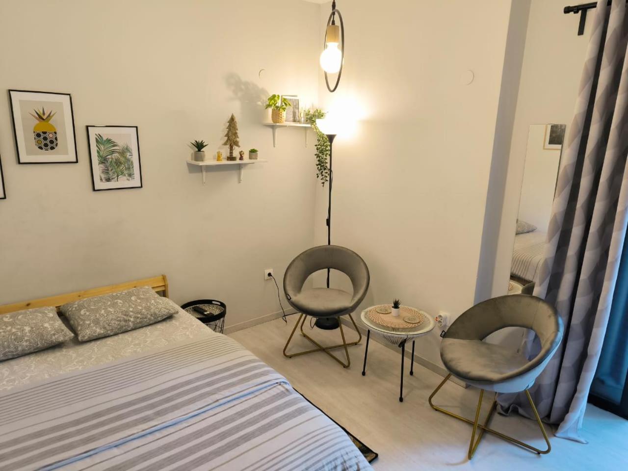 Idea Self Check-in Apartment *